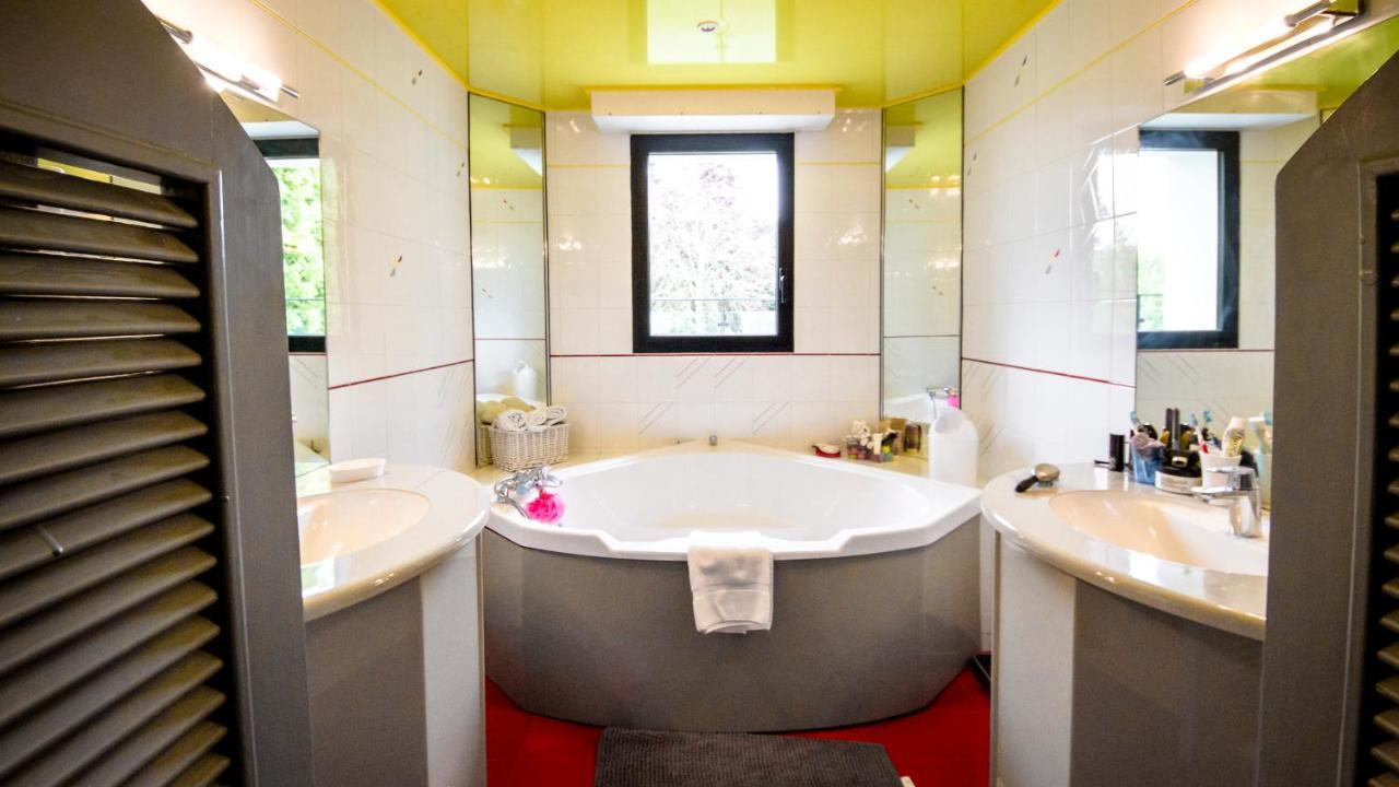 Le Champ Du Renne Bed and Breakfast Le Mans Buitenkant foto